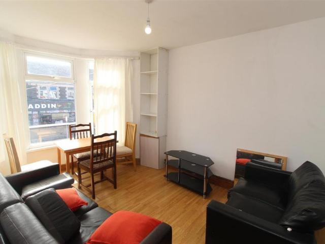 House for rent in Falcon Lodge, Wales