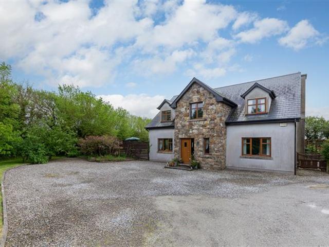 Farm for sale in Killinick