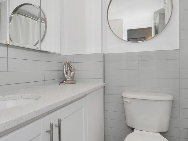 Apartment for rent in Somerset, Ottawa
