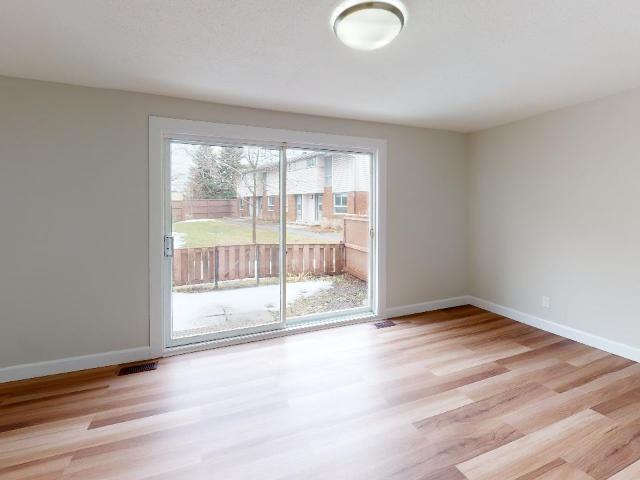 Apartment for rent in Mulhurst Bay, Ontario