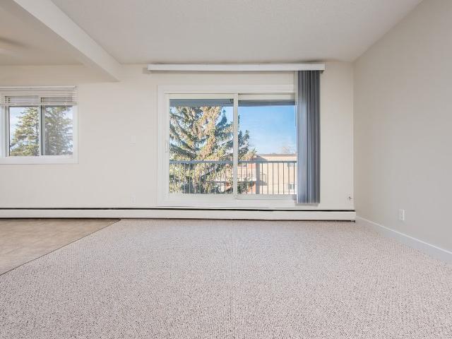 Apartment for rent in Queen Mary Park, Edmonton