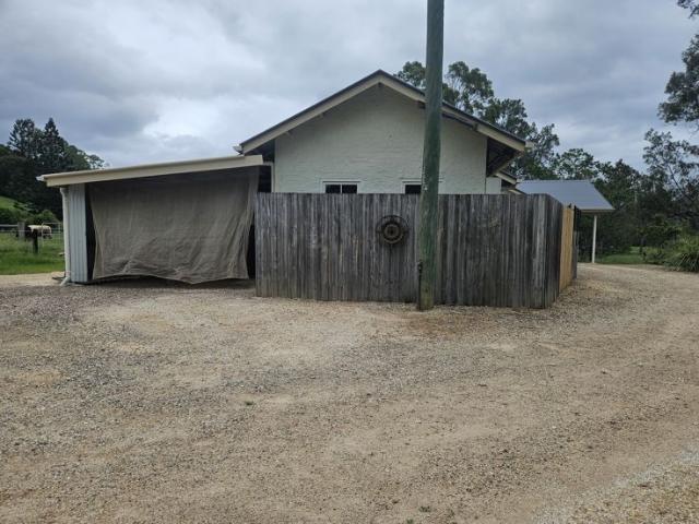 House for rent in Crystal Creek, New South Wales