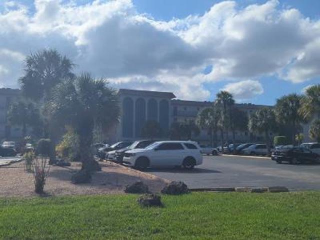 Condo for sale in Deerfield Beach, Florida