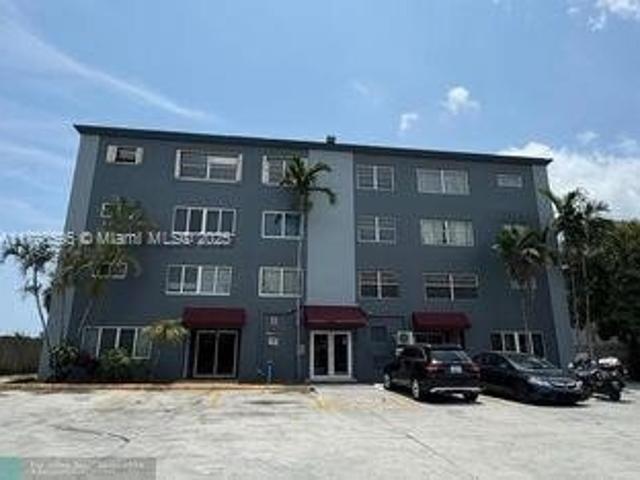 Condo for sale in Deerfield Beach