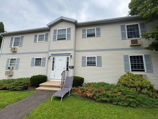 Condo for sale in Mansfield Center, Connecticut