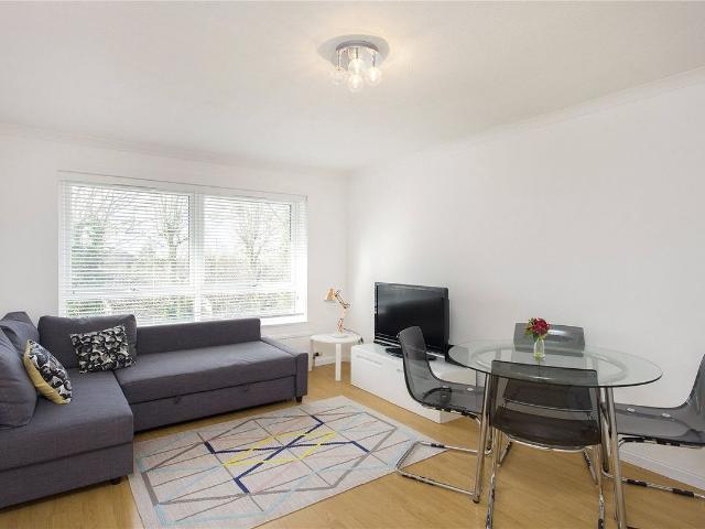Apartment for rent in London Borough of Croydon, Upper Norwood