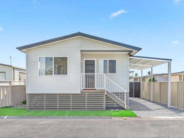 Duplex for sale in Tuncurry, New South Wales