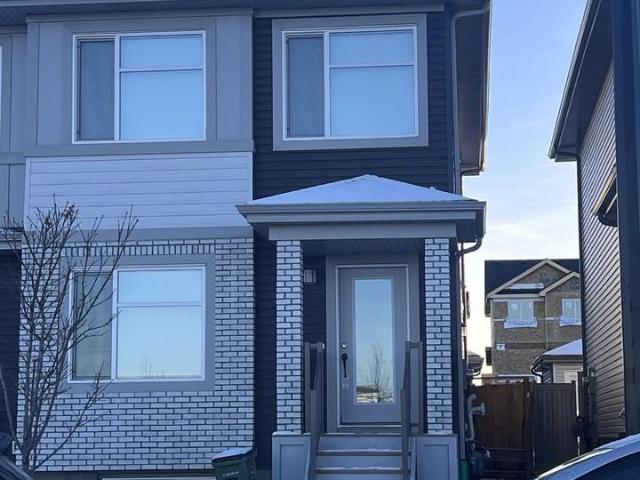 Apartment for rent in Wedgewood, Alberta