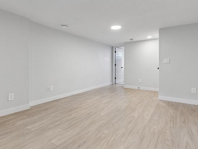 Apartment for rent in Wedgewood, Alberta