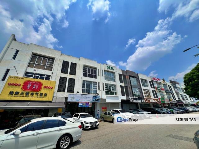 Shop for sale in Kajang, Langat