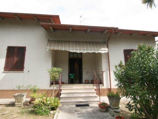 Casa in vendita a Foiano Della Chiana, Toscana