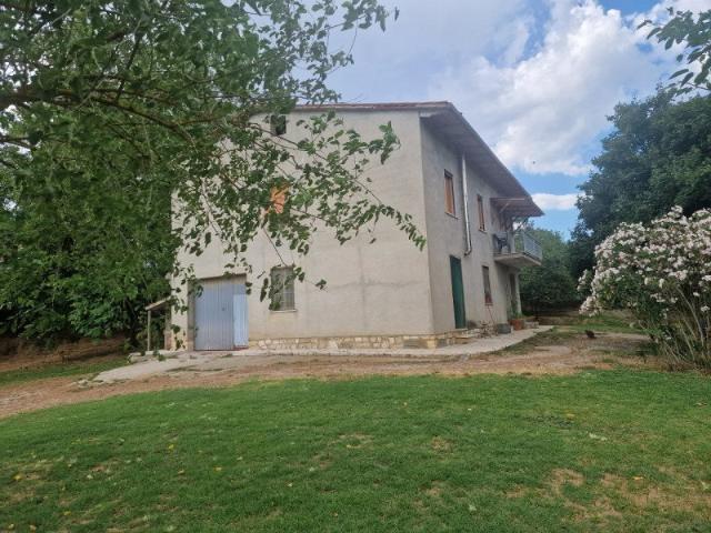 Casa in vendita a Lucignano, Toscana