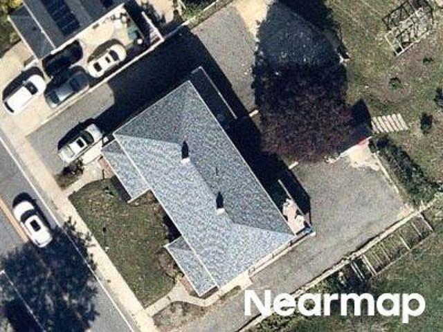 House for sale in Manomet, Massachusetts