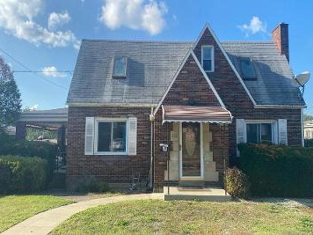 House for sale in Elizabeth, Pennsylvania