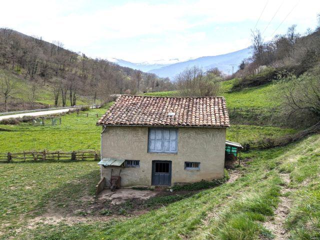 Casa en venta en Aller, Asturias