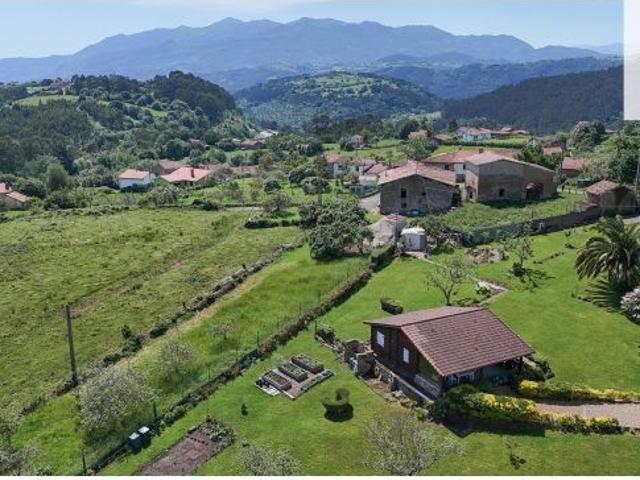 Casa en venta en Colunga, Asturias