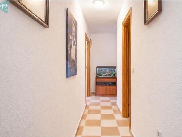 Piso en venta en Barriada Islas Canarias, Costa del Sol Occidental