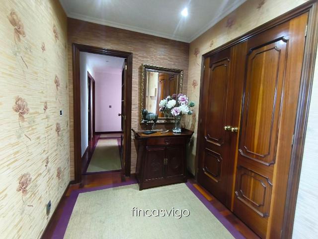 Piso en venta en Lavadores, Vigo