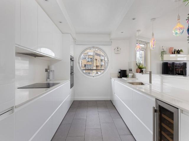 Apartment for rent in London Borough of Tower Hamlets, Greater London