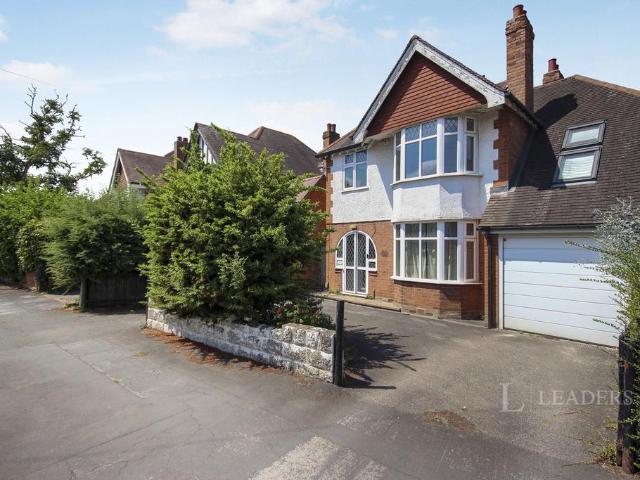 House for rent in Lillington, Green Close