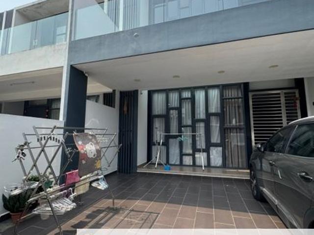 House for sale in Bandar Pulai Jaya, Kulai