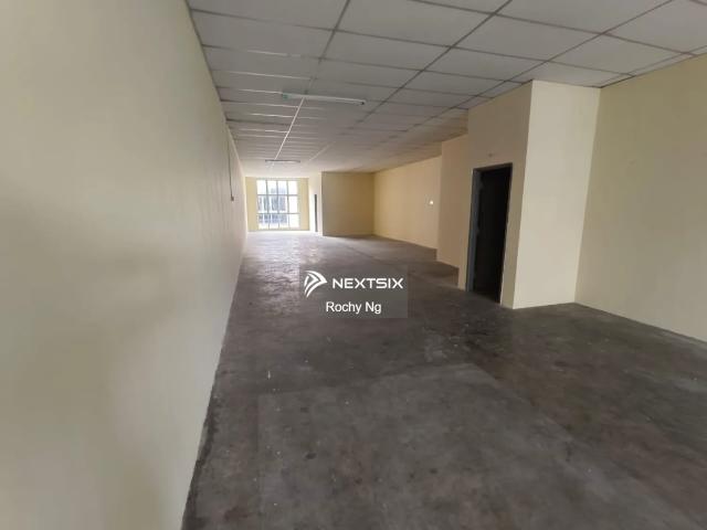 Warehouse for sale in Johor