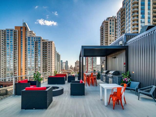 Apartment for rent in Connaught, Calgary