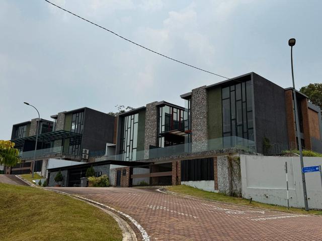 Residential House for rent in Bukit Ledang, Johor