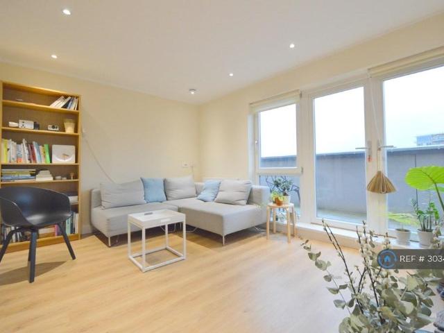 Apartment for rent in Battersea, Greater London