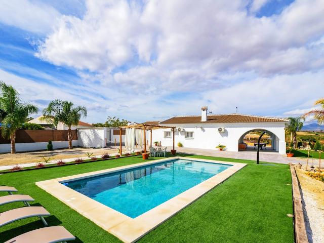 Casa en alquiler en Villafranco del Guadalhorce, Alhaurín El Grande