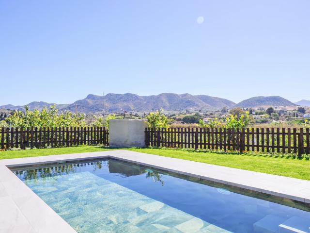 Casa en alquiler en Cártama, Málaga