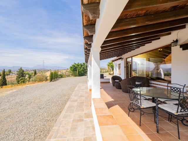 Casa en alquiler en Coín