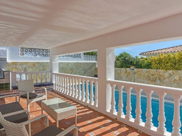 Casa en alquiler en Vélez-málaga, Urbanización El Cañuelo