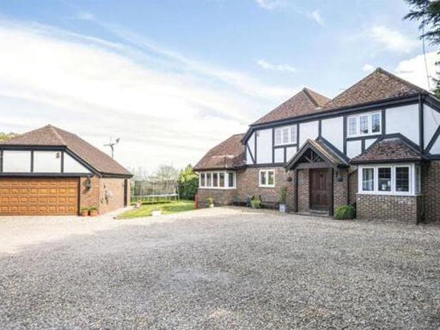 House for sale in Perryfields, West Sussex
