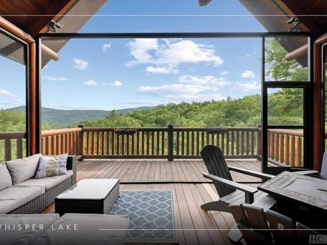 House for sale in Sapphire