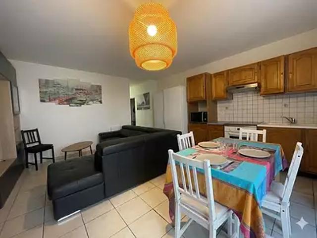Appartement vente à Apt, Cucuron