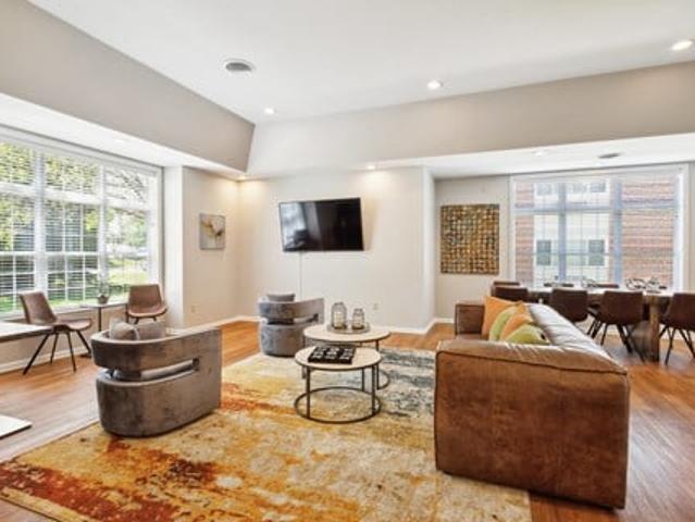Apartment for rent in Cudahy