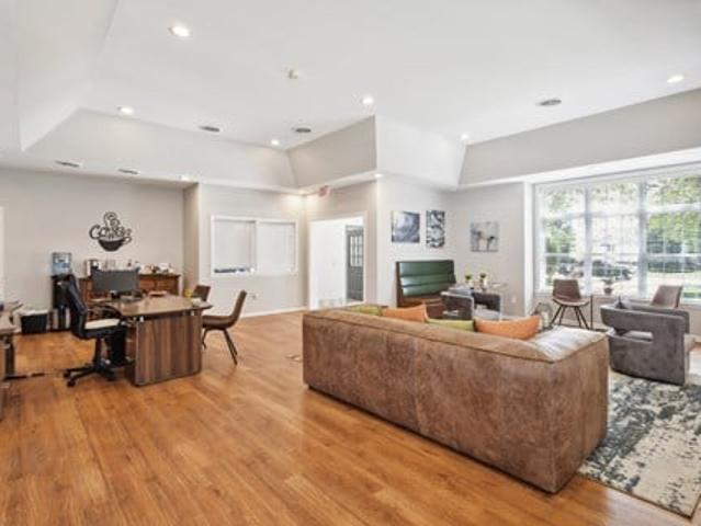 Apartment for rent in Cudahy