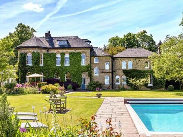House for sale in Orpington, Greater London