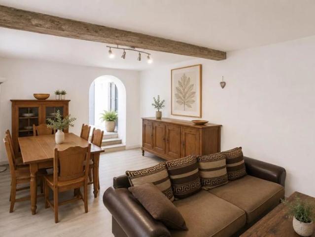 Maison vente à Nice, Cuébris