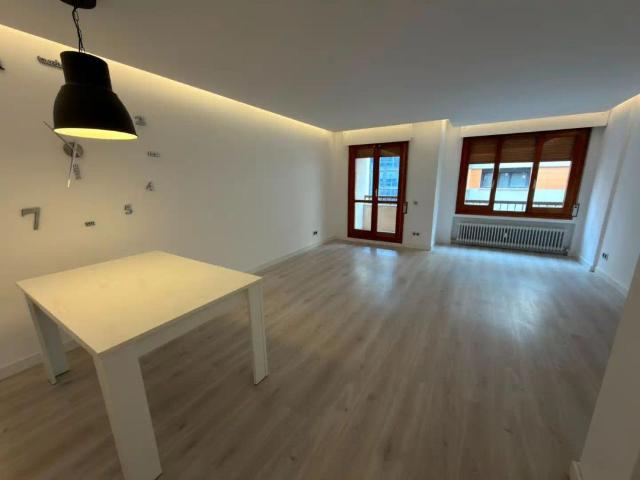 Apartamento en alquiler en Barrio de Tiradores, Cuenca