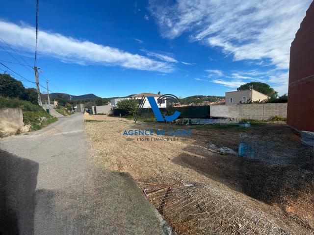 Terrain vente à Arrondissement de Toulon, Cuers