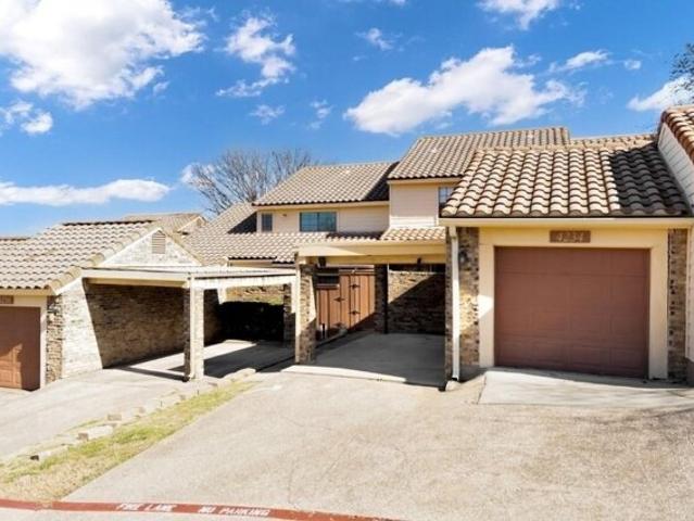 Condo for sale in Irving, Texas