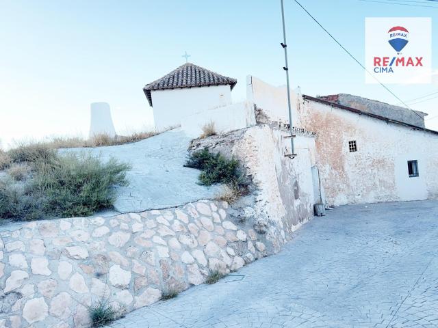 Casa en venta en Zújar, Granada