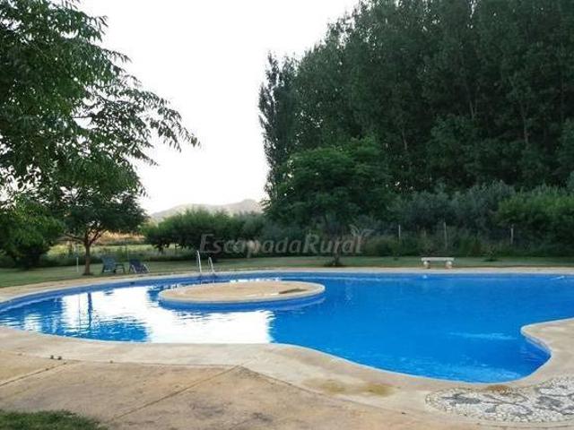 Casa en alquiler en Fonelas