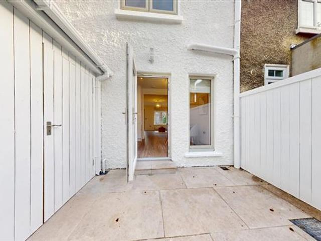 Terraced House to rent in Bluebell, Dublin