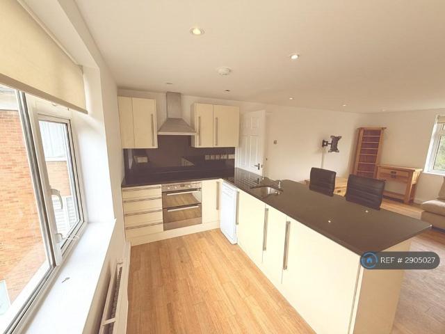 Apartment for rent in Fretherne, Hertfordshire