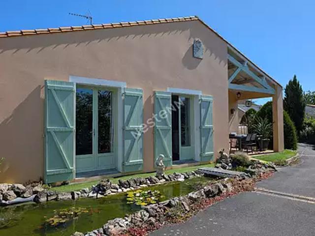 Maison vente à La Roche-sur-Yon, Cugand