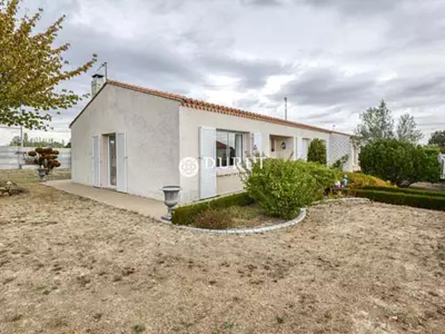 Maison vente à La Roche-sur-Yon, Cugand