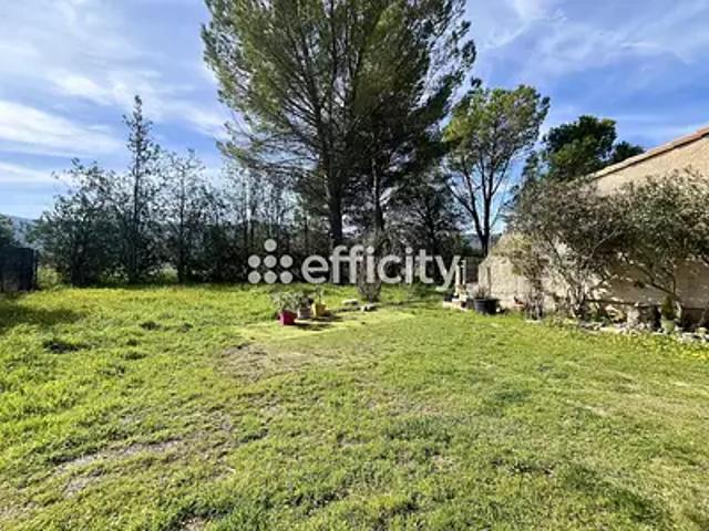 Maison vente à Cuges-les-pins, La Roque